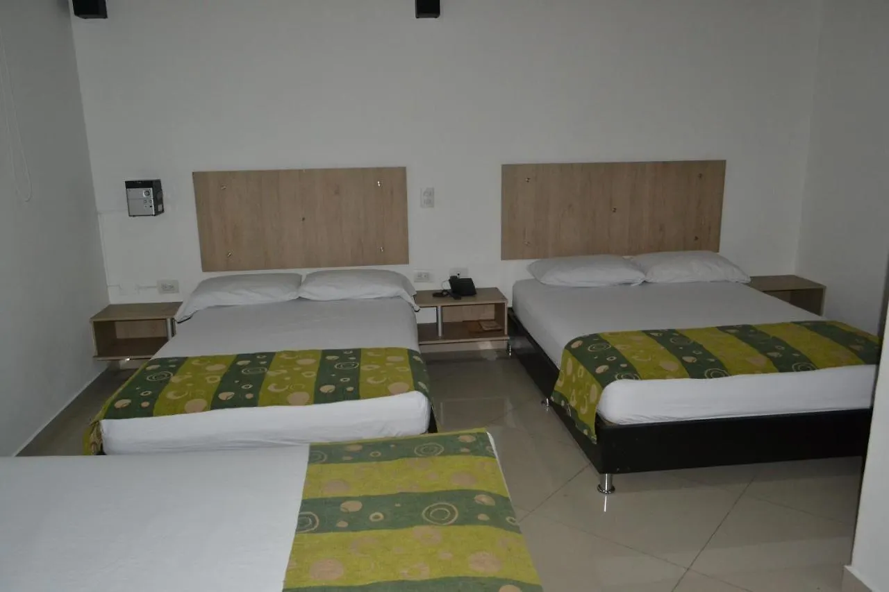 Hotel Punto Uno contacts